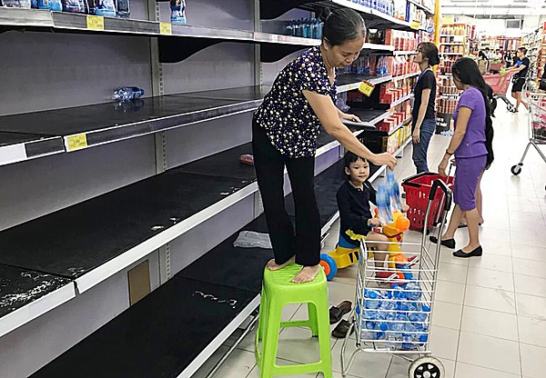 Một tuần khủng hoảng nước của người Hà Nội - Ảnh 4.
