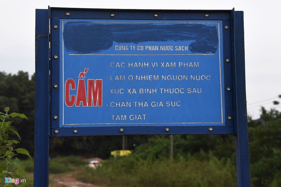 Giăng lưới lọc, thả vi sinh vật ăn dầu tại vùng nước sông Đà nhiễm bẩn - Ảnh 6. Giăng lưới lọc, thả vi sinh vật ăn dầu tại vùng nước sông Đà nhiễm bẩn - Ảnh 6.