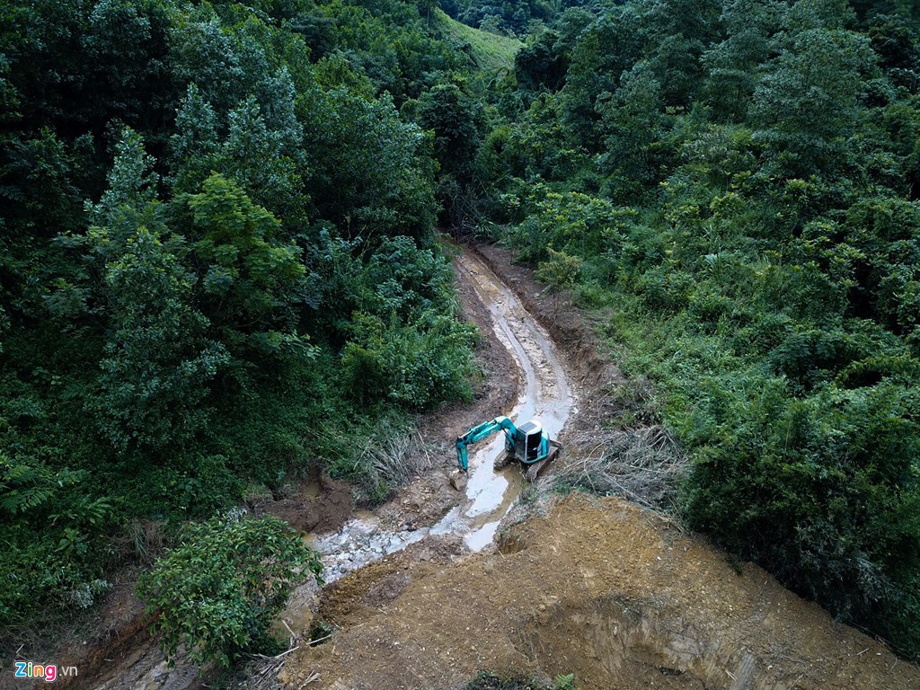Giăng lưới lọc, thả vi sinh vật ăn dầu tại vùng nước sông Đà nhiễm bẩn - Ảnh 9. Giăng lưới lọc, thả vi sinh vật ăn dầu tại vùng nước sông Đà nhiễm bẩn - Ảnh 9.