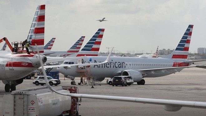 Hàng loạt phi công đòi bồi thường do Boeing 737 Max bị cấm bay - Ảnh 1.