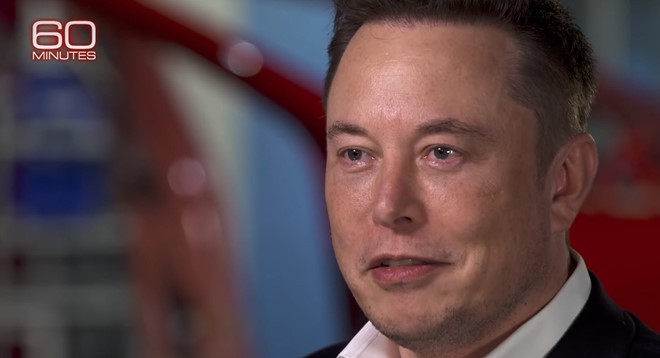 Ông chủ Tesla Elon Musk sở hữu toàn cổ phần, túng thiếu tiền mặt - Ảnh 2.