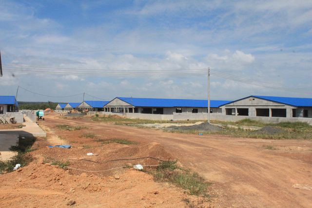 Trại heo 'khủng' đang thành hình gần nguồn cấp nước sạch cho TP HCM và Đồng Nai - Ảnh 1. Trại heo 'khủng' đang thành hình gần nguồn cấp nước sạch cho TP HCM và Đồng Nai - Ảnh 1.