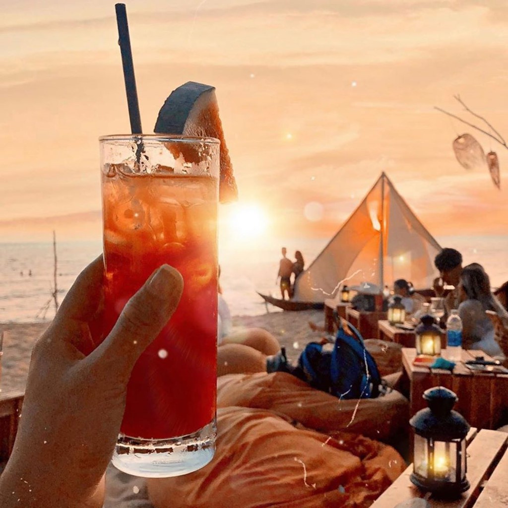 Chill het nac tai 4 diem ca phe view bien tuyet dep o Phu Quoc hinh anh 6 Chill het nac tai 4 diem ca phe view bien tuyet dep o Phu Quoc hinh anh 6