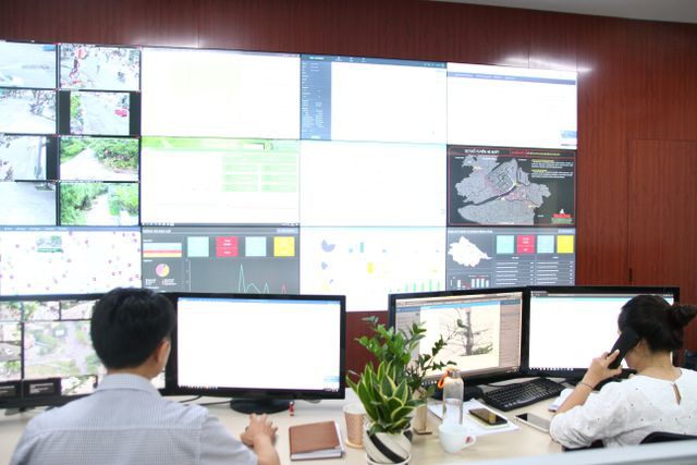 Đô thị thông minh tại Huế: Biến ý kiến người dân thành 'yêu cầu phải trả lời' của Chủ tịch tỉnh - Ảnh 2. Đô thị thông minh tại Huế: Biến ý kiến người dân thành 'yêu cầu phải trả lời' của Chủ tịch tỉnh - Ảnh 2.
