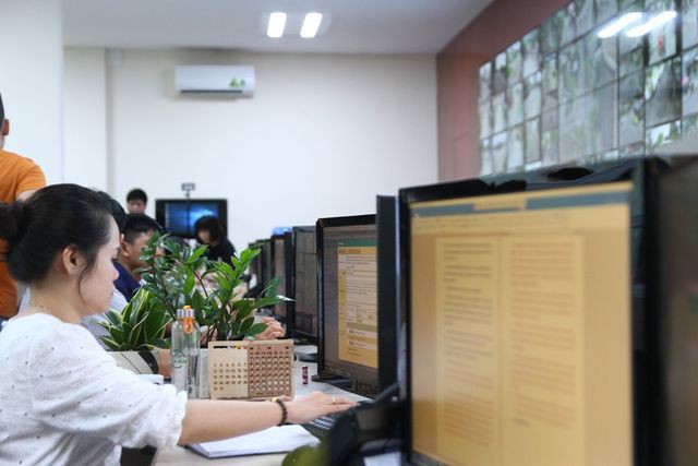 Đô thị thông minh tại Huế: Biến ý kiến người dân thành 'yêu cầu phải trả lời' của Chủ tịch tỉnh - Ảnh 5. Đô thị thông minh tại Huế: Biến ý kiến người dân thành 'yêu cầu phải trả lời' của Chủ tịch tỉnh - Ảnh 5.