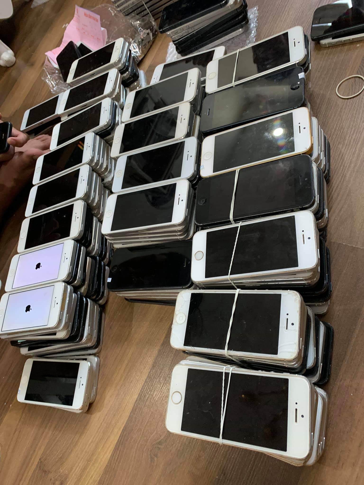 iPhone-SE-gia-re-o-at-ve-Viet-Nam-3 iPhone-SE-gia-re-o-at-ve-Viet-Nam-3