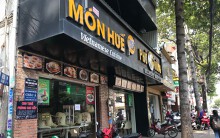Chuyện khó tin khi rót 70 triệu USD, nhà đầu tư chỉ biết Món Huế thua lỗ khi chuỗi bị tố quỵt tiền, đóng cửa nghỉ bán