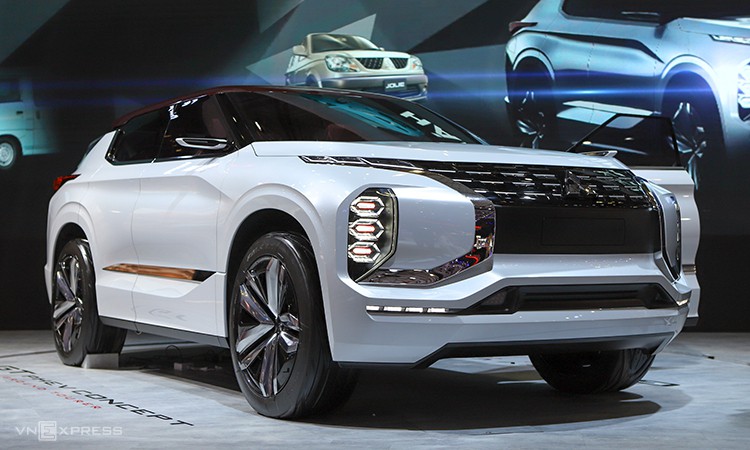Mitsubishi-GT-Phev-Concept-VMS-1363-7744-1571891615 Mitsubishi-GT-Phev-Concept-VMS-1363-7744-1571891615