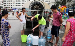 Từ vụ nước sạch sông Đà nhiễm dầu: Lấp lỗ hổng, bảo đảm an ninh nguồn nước