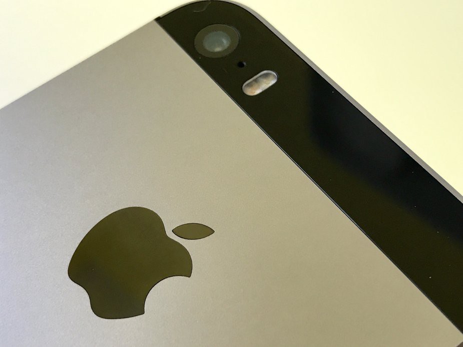 co-nen-cho-iPhone-se-3 co-nen-cho-iPhone-se-3