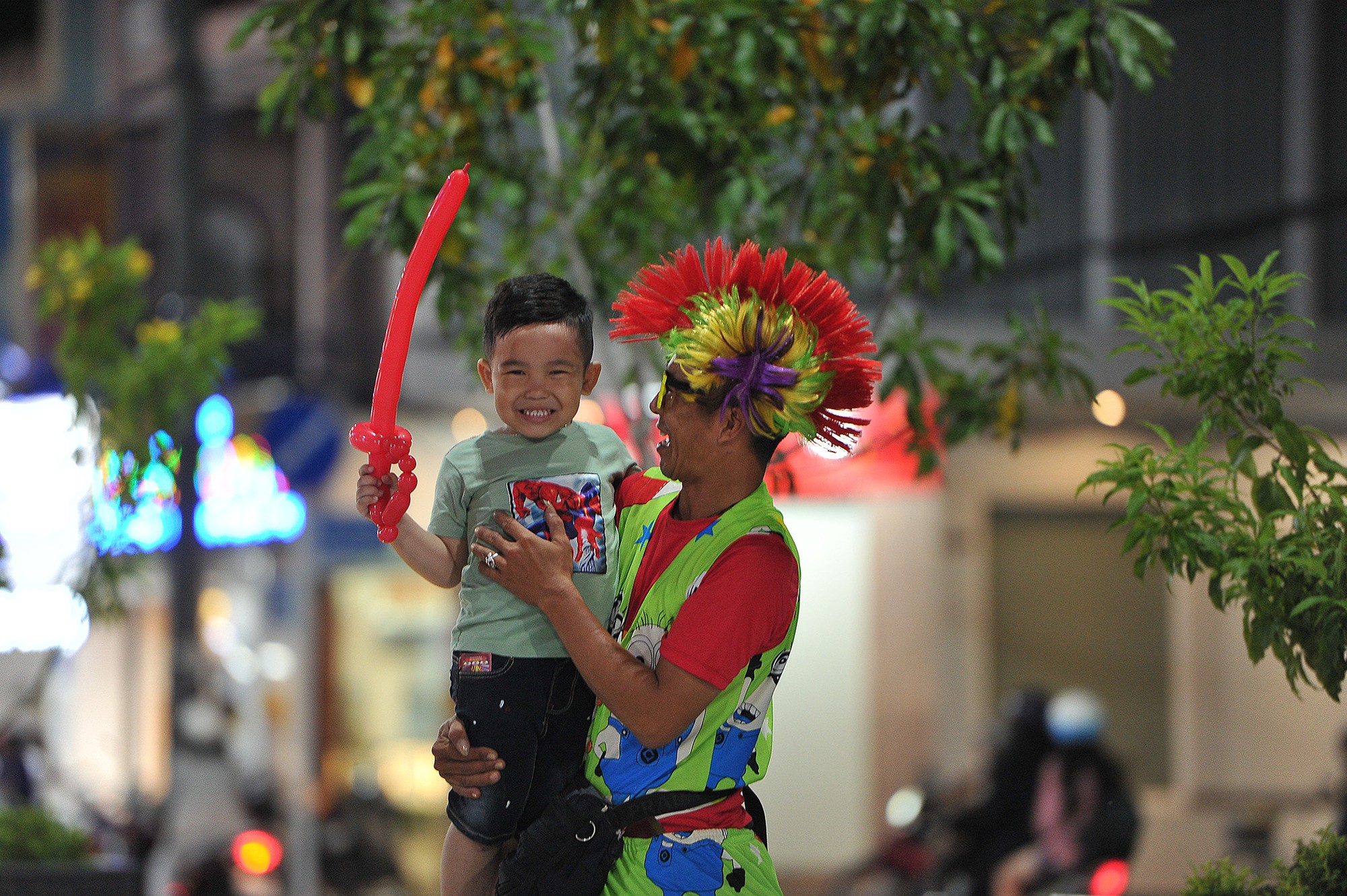 Doi nuoc mat cua chu he ga trong nuoi con hinh anh 16 