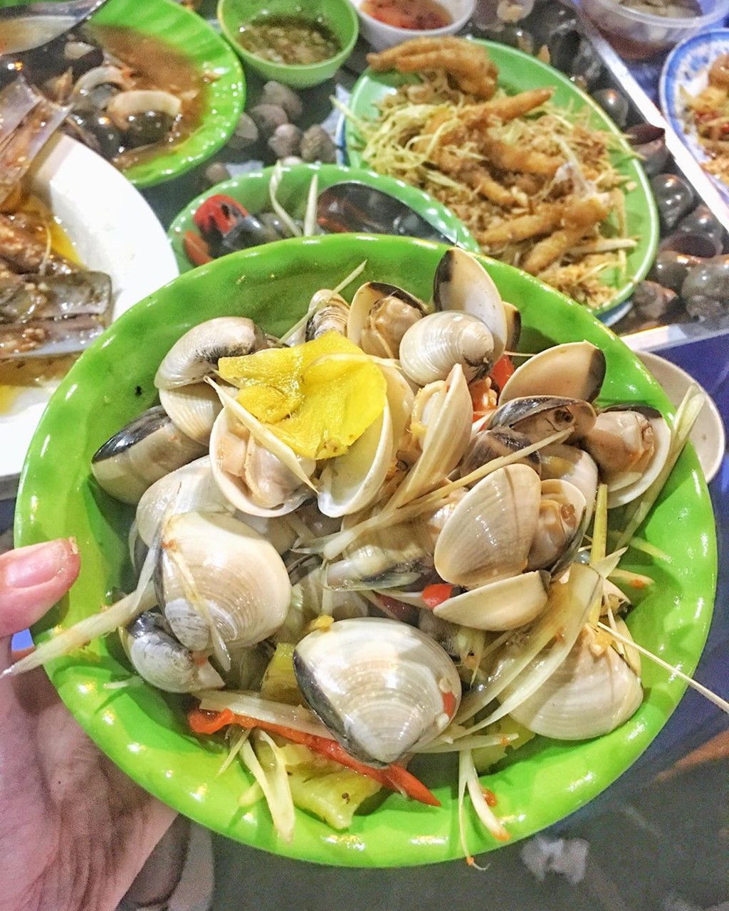La ca Ha Noi ngay se lanh, nham nhi oc nong o 5 quan dat khach hinh anh 4 