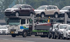 Bỏ thuế xe gần 2 năm, chợ xe Việt như thế nào?