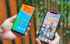 Điện thoại giảm giá tuần này: iPhone X trái chiều Samsung Note