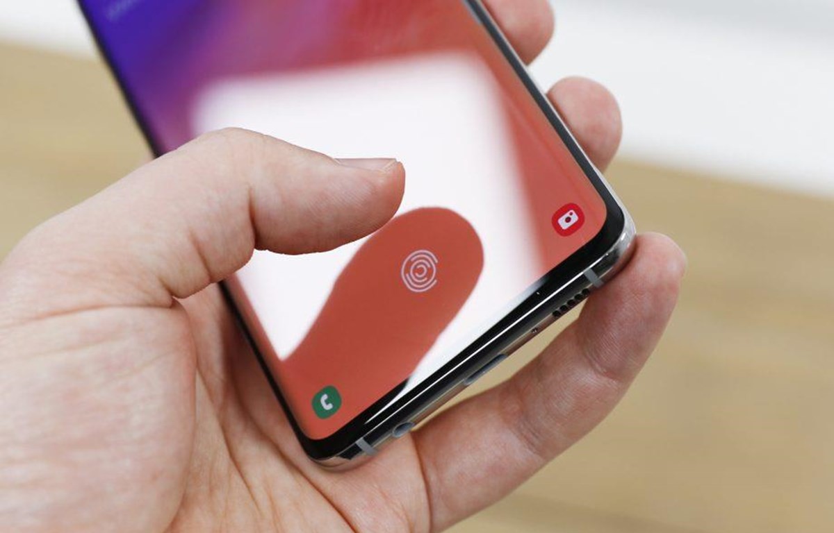 nhieu-ngan-hang-lon-canh-bao-khach-hang-ve-loi-bao-mat-van-tay-cua-samsung-galaxy-s10-galaxy-note-10-1 nhieu-ngan-hang-lon-canh-bao-khach-hang-ve-loi-bao-mat-van-tay-cua-samsung-galaxy-s10-galaxy-note-10-1