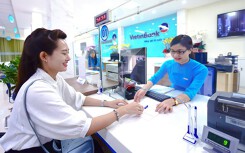 VietinBank lãi gần 8.500 tỉ, thu nhập nhân viên tăng lên đến 32,6 triệu/tháng