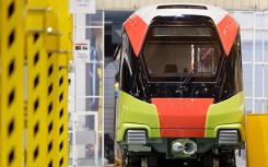Ra mắt đoàn tàu đầu tiên tuyến metro Nhổn - ga Hà Nội