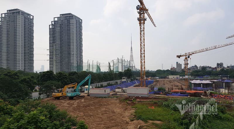 Bệnh viện 5 sao 2.000 tỉ xây ‘chui’ giữa Thủ đô do nóng lòng - Ảnh 2. Bệnh viện 5 sao 2.000 tỉ xây ‘chui’ giữa Thủ đô do nóng lòng - Ảnh 2.