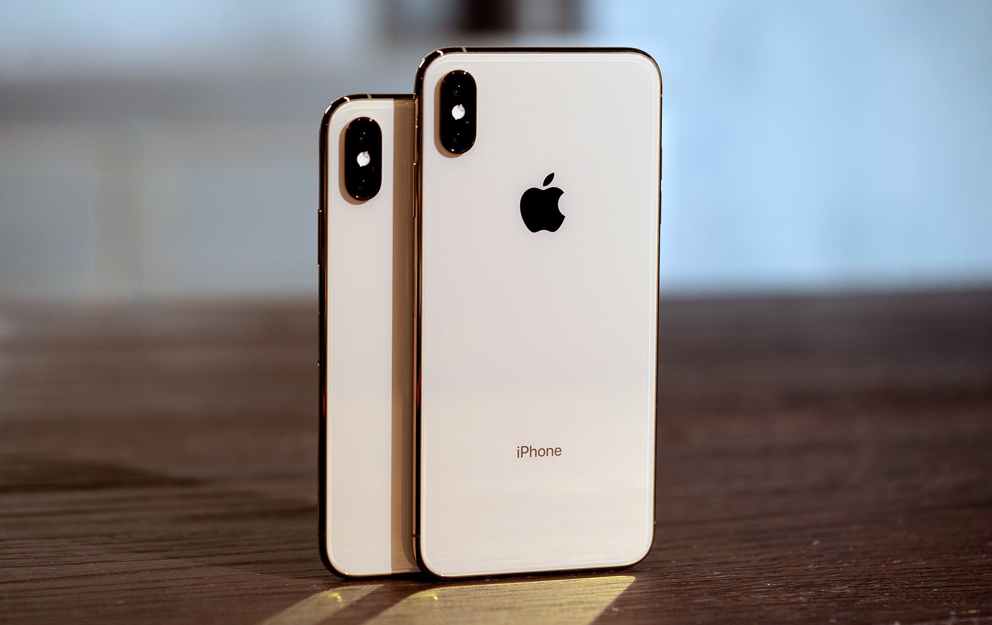 Dien-thoai-giam-gia-soc-truoc-ngay-iPhone-11-chinh-thuc-mo-ban-tai-Viet-Nam 2 Dien-thoai-giam-gia-soc-truoc-ngay-iPhone-11-chinh-thuc-mo-ban-tai-Viet-Nam 2