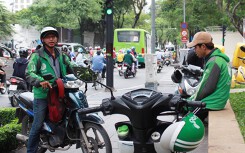 Grab phạt khách hàng 10.000 đồng nếu để tài xế chờ quá 5 phút hoặc đặt xe nhưng không đi