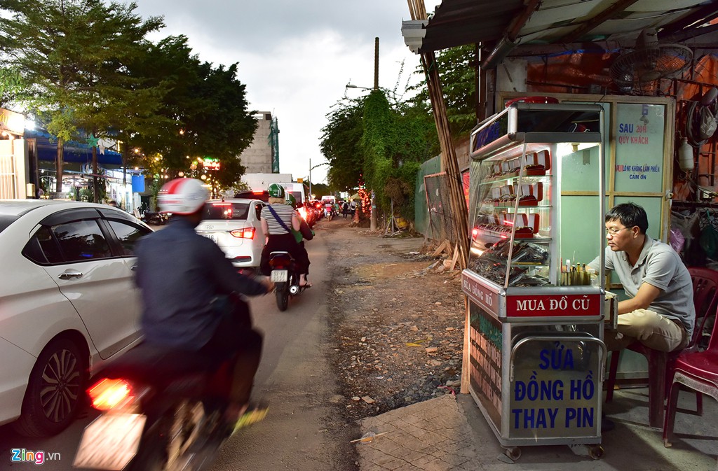 Thảo Điền - khu nhà giàu ngập nước, kẹt xe triền miên - Ảnh 10. Thảo Điền - khu nhà giàu ngập nước, kẹt xe triền miên - Ảnh 10.
