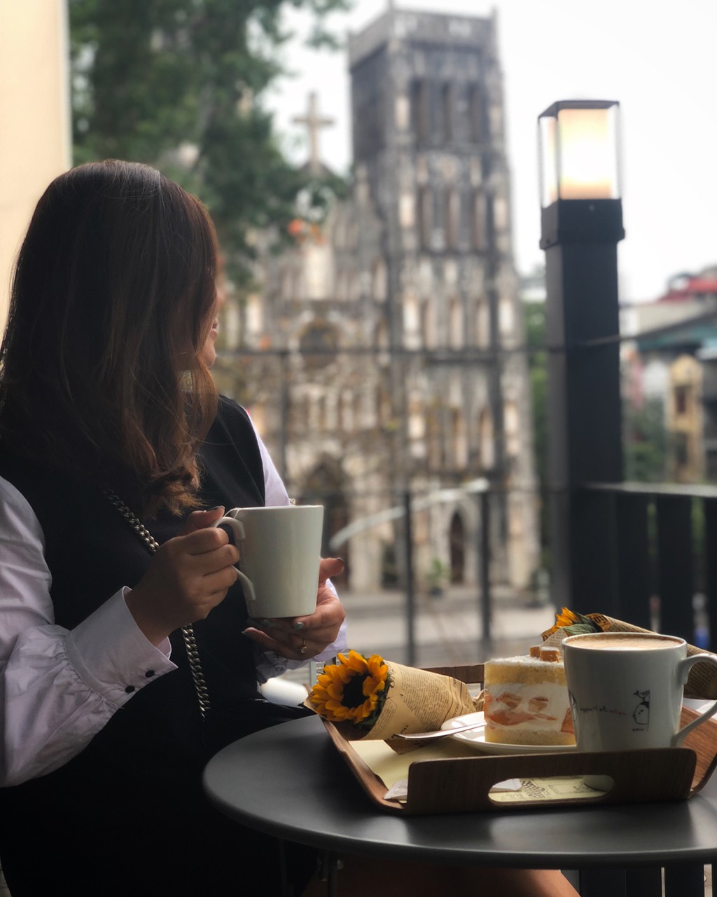 Thu sang, lang thang 5 quan ca phe view tinh nhat Ha Noi hinh anh 12 Thu sang, lang thang 5 quan ca phe view tinh nhat Ha Noi hinh anh 12
