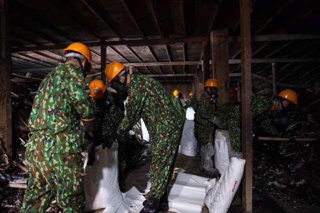 Hình ảnh bên trong Công ty Rạng Đông sau khi dọn sạch hàng nghìn tấn phế liệu - Ảnh 3. Hình ảnh bên trong Công ty Rạng Đông sau khi dọn sạch hàng nghìn tấn phế liệu - Ảnh 3.