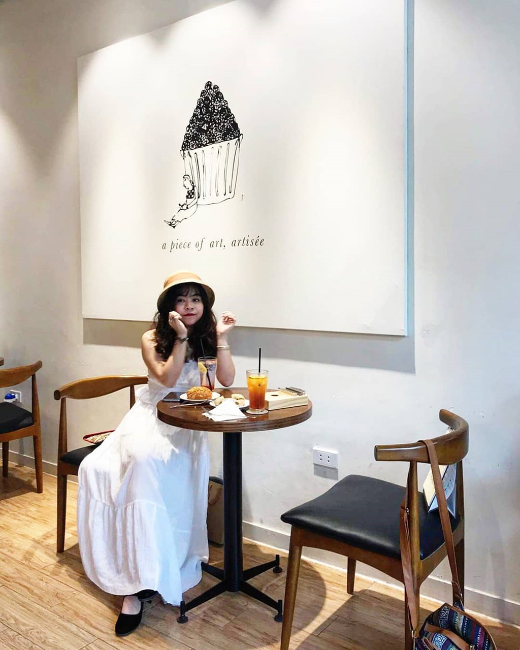 Thu sang, lang thang 5 quan ca phe view tinh nhat Ha Noi hinh anh 9 Thu sang, lang thang 5 quan ca phe view tinh nhat Ha Noi hinh anh 9