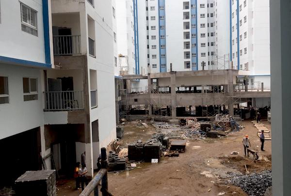 TP HCM không còn nhà ở bình dân - Ảnh 1. TP HCM không còn nhà ở bình dân - Ảnh 1.