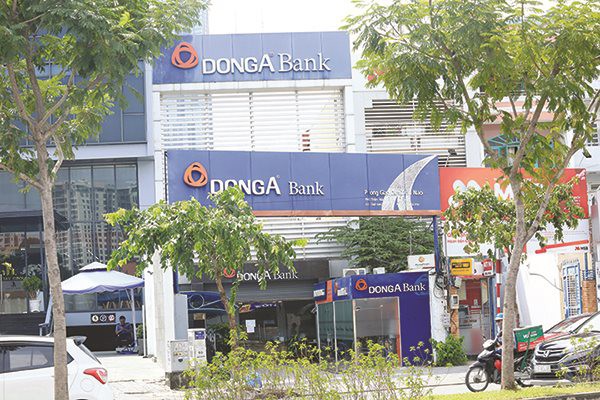 Những kịch bản của Ngân hàng Đông Á - Ảnh 1. Những kịch bản của Ngân hàng Đông Á - Ảnh 1.