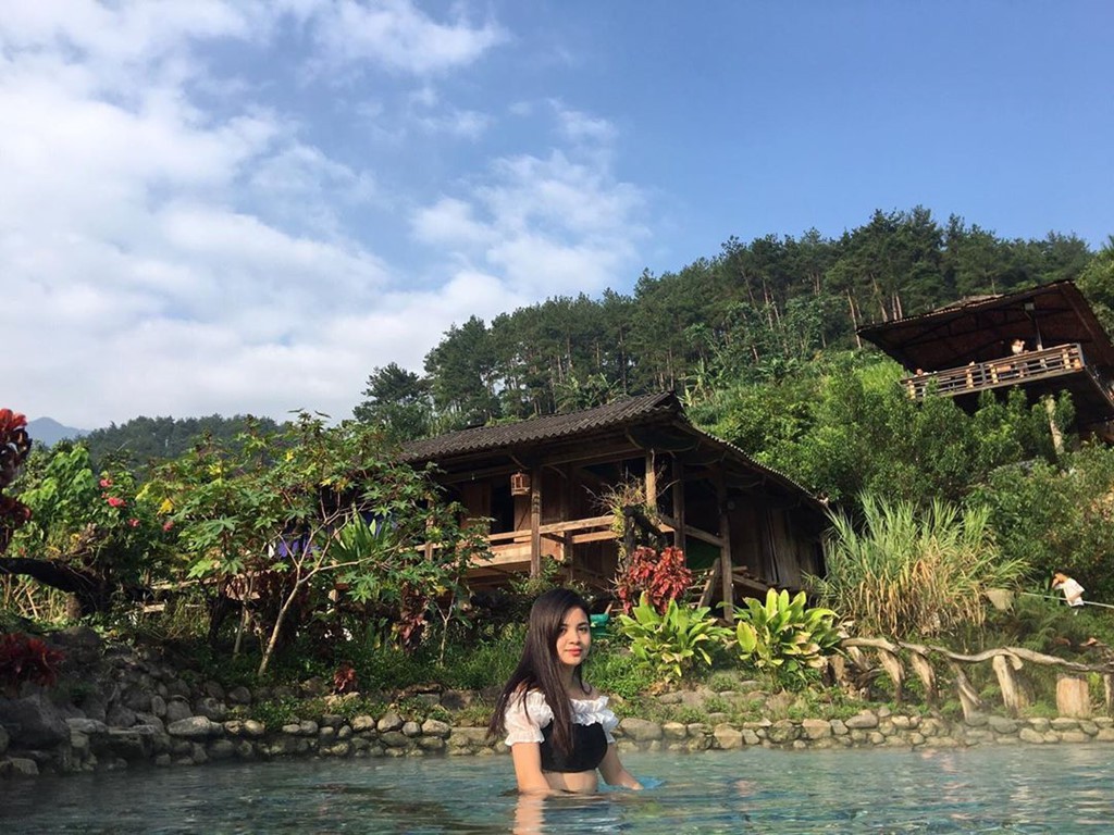 Đến Mù Cang Chải trải nghiệm suối nước nóng Trạm Tấu - Ảnh 4. Đến Mù Cang Chải trải nghiệm suối nước nóng Trạm Tấu - Ảnh 4.