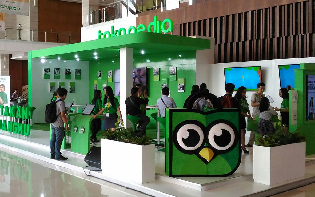 Cuộc đua đốt tiền của Lazada và Shopee tại Đông Nam Á - Ảnh 3.