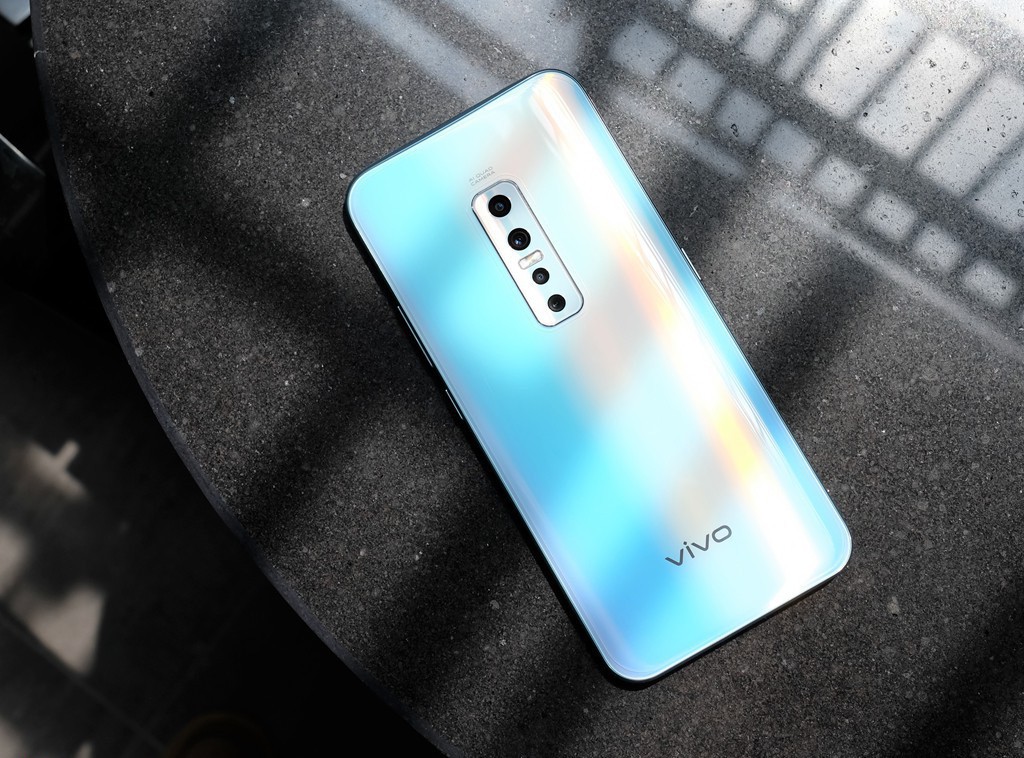 mua-dien-thoai-chup-hinh-tang-phai-dep-nen-uu-tien-chon-smartphone-nhieu-camera-3 mua-dien-thoai-chup-hinh-tang-phai-dep-nen-uu-tien-chon-smartphone-nhieu-camera-3