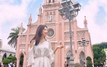 Nhà thờ màu hồng được đông đảo du khách quốc tế check-in ở Đà Nẵng