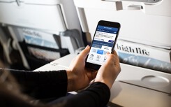 Giá cước WiFi trên máy bay được các hãng hàng không tính như thế nào?