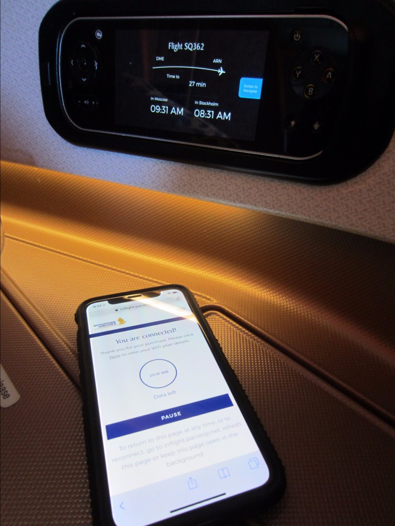 gia-cuoc-wifi-tren-may-bay-duoc-cac-hang-hang-khong-tinh-nhu-the-nao-4