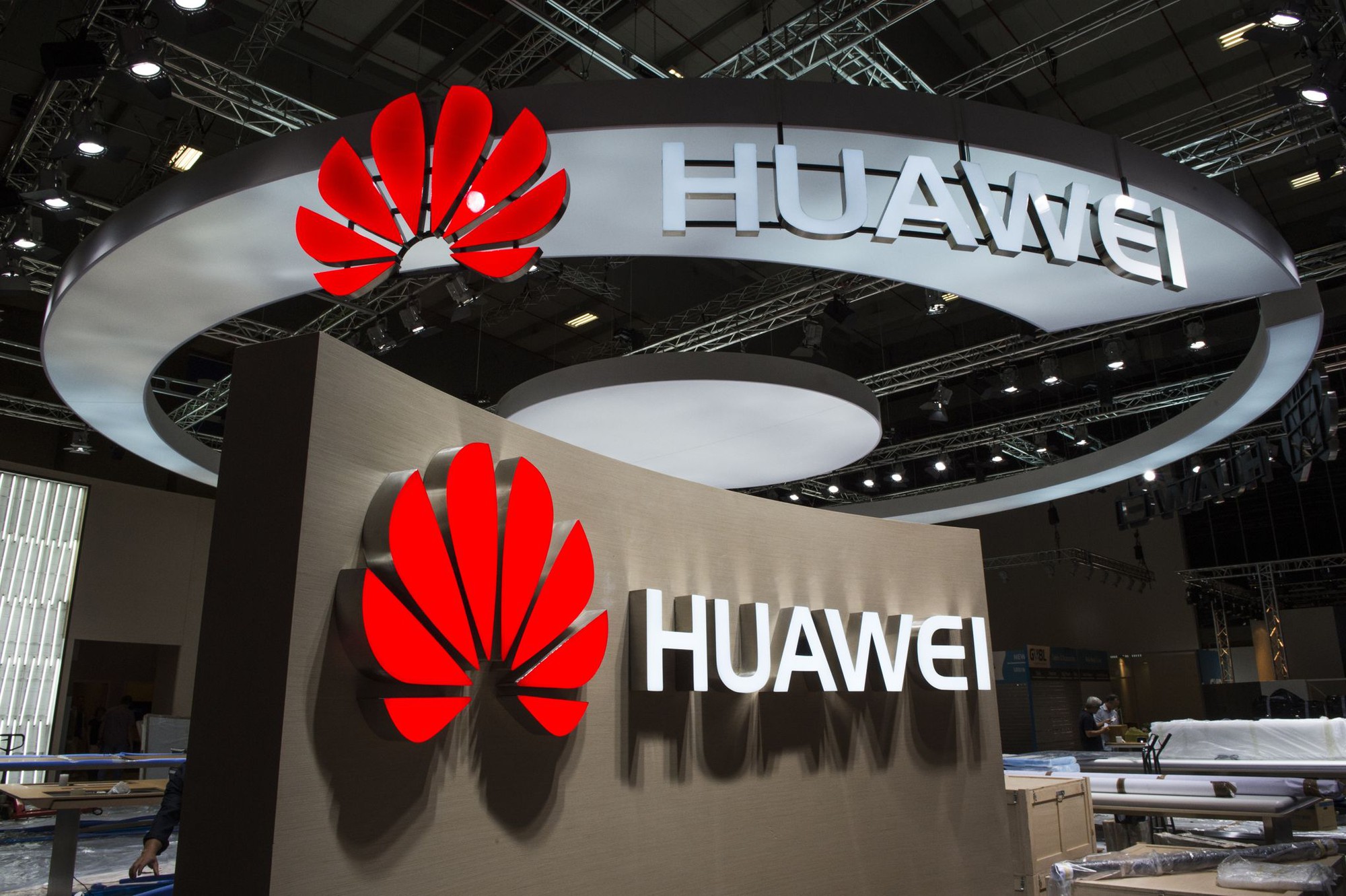 Huawei-bi-kien-boi-doi-thu-cua-minh-Solaredge-tap-doan-cong-nghe-nay-phan-ung-ra-sao 2 huawei-bi-kien-boi-doi-thu-solaredge-khi-van-den-chua-het-voi-google-2