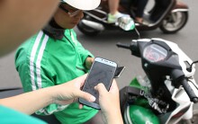 Đi Grab văn minh, đừng để xe chờ quá 5 phút