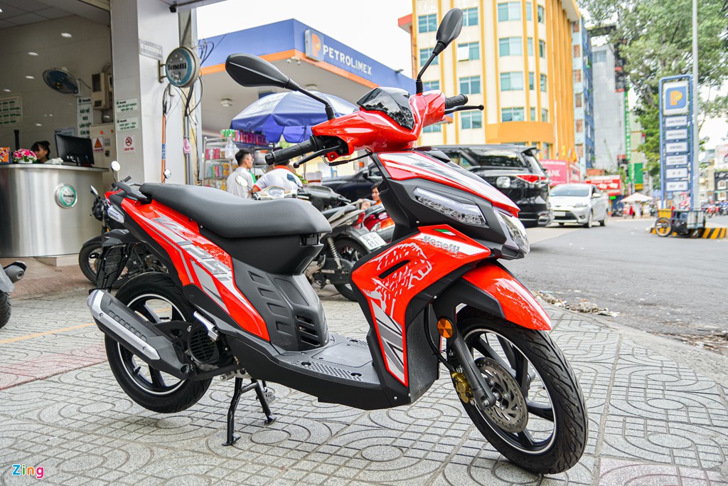 Xe tay ga Benelli VZ125i giá từ 29,8 triệu có gì hấp dẫn? - Ảnh 1. Xe tay ga Benelli VZ125i giá từ 29,8 triệu có gì hấp dẫn? - Ảnh 1.