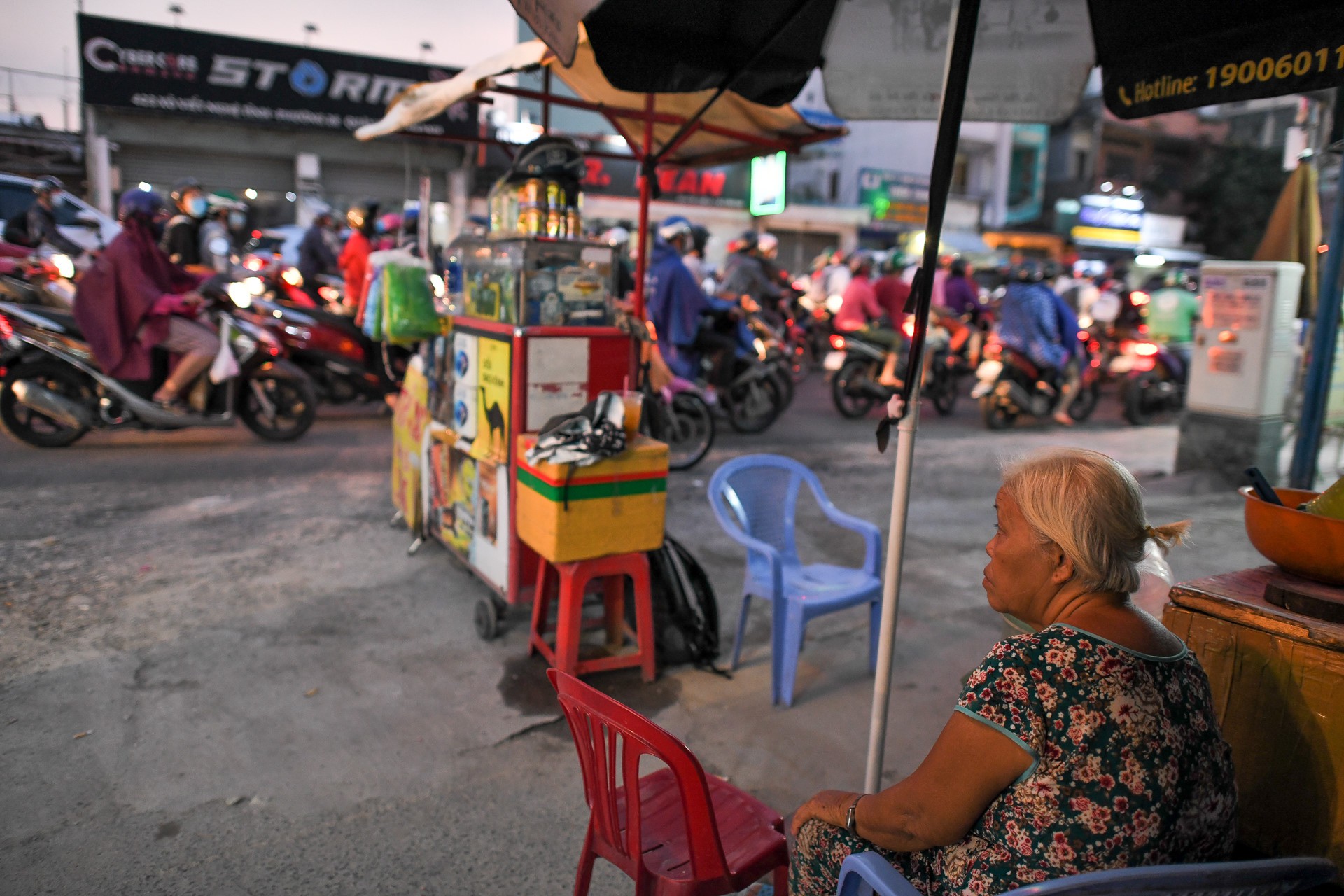 'Con đường dài nhất TP HCM' với gần 600 lần ùn tắc trong 8 tháng - Ảnh 6. 'Con đường dài nhất TP HCM' với gần 600 lần ùn tắc trong 8 tháng - Ảnh 6.