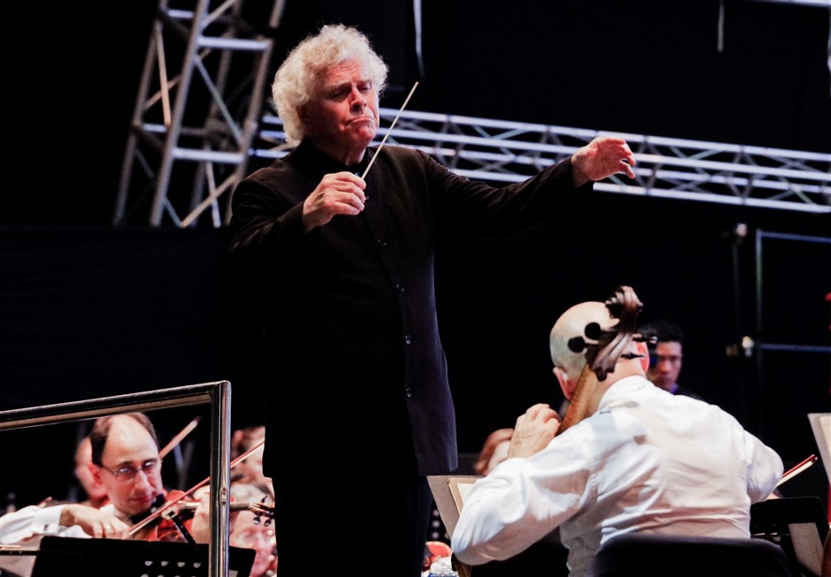 Vietnam Airlines Classic - Hanoi Concert 2019 (1) Vietnam Airlines Classic - Hanoi Concert 2019 (1)