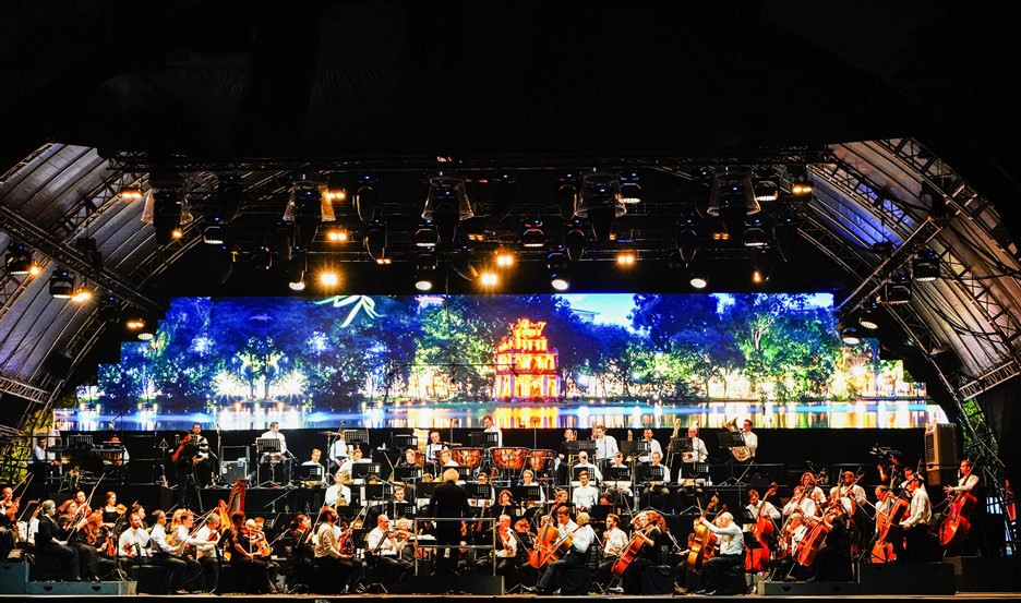 Vietnam Airlines Classic - Hanoi Concert 2019 (2) Vietnam Airlines Classic - Hanoi Concert 2019 (2)