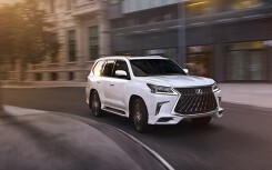 Cận cảnh Lexus LX570 2020 mới ra mắt tại Việt Nam, giá 8,34 tỉ đồng
