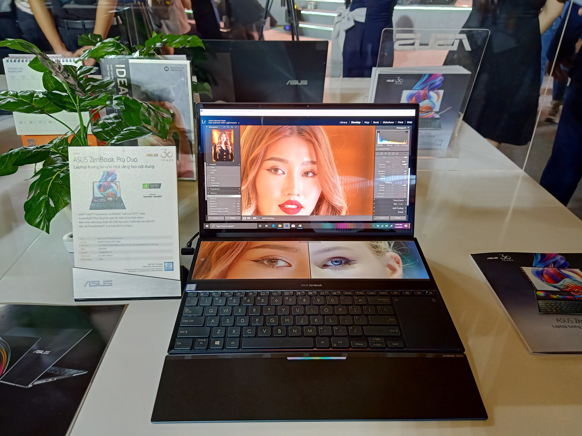 Nhung-san-pham-doc-dao-tai-trien-lam-Asus-Expo-2019 9 Nhung-san-pham-doc-dao-tai-trien-lam-Asus-Expo-2019 9