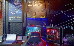 Loạt sản phẩm độc lạ về game ghi điểm triển lãm công nghệ Asus Expo 2019