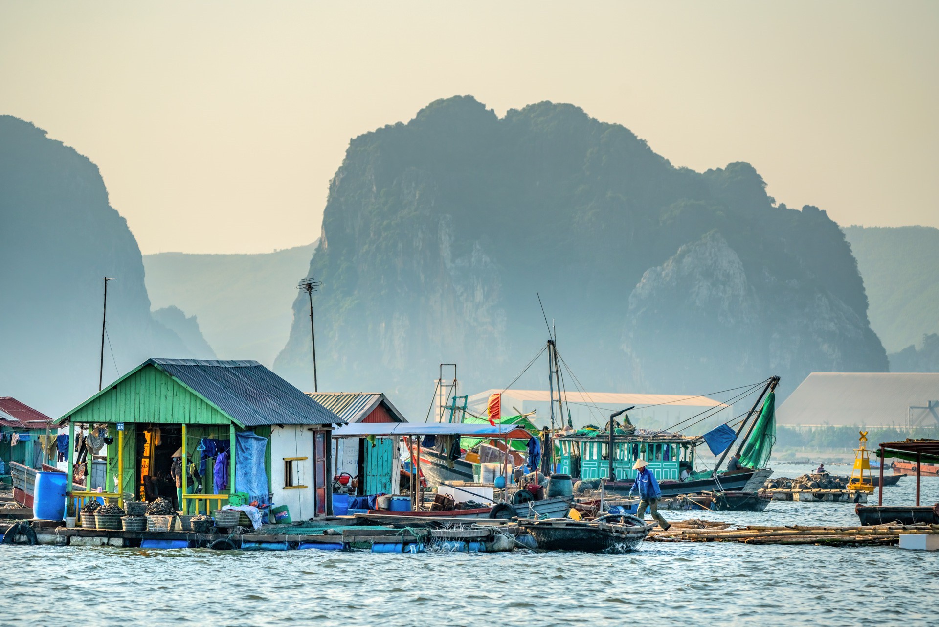 Nhung lang chai du lich o hai vinh dep nhat Quang Ninh hinh anh 28 