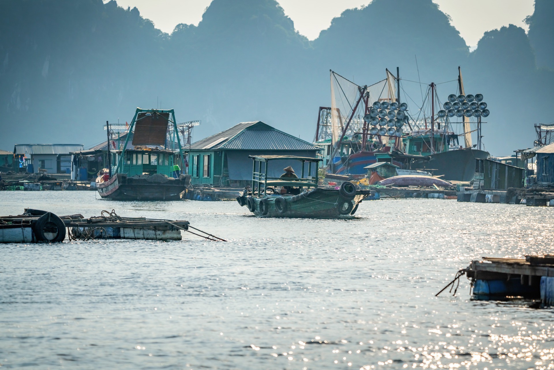 Nhung lang chai du lich o hai vinh dep nhat Quang Ninh hinh anh 30 