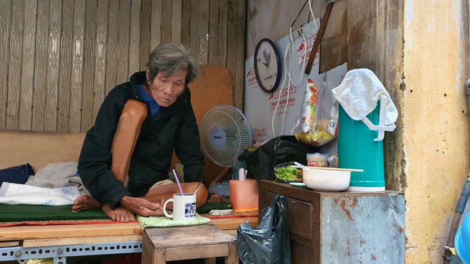Hơn 20 năm ở hành lang chung cư, cụ ông vẫn thuộc diện có nhà ở TP HCM - Ảnh 5.