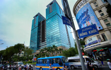 Ngã tư thời trang ở TP HCM, nơi đại gia ngoại chen chân giữ chỗ