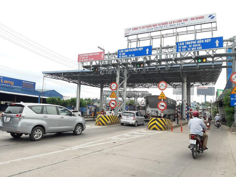 Bộ GTVT thống nhất phương án xử lí bất cập tại trạm T2 - Ảnh 1. Bộ GTVT thống nhất phương án xử lí bất cập tại trạm T2 - Ảnh 1.